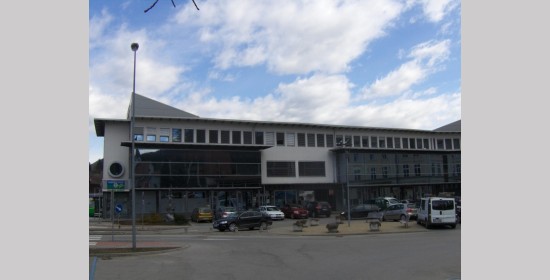 Geschäftsgebäude - Bild 1