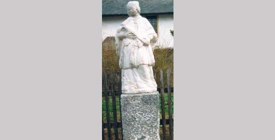 Statue des Hl. Nepomuk - Bild 1