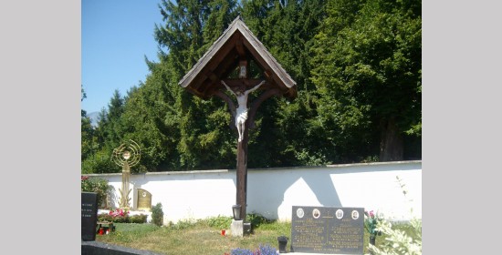 Pokopališki križ v Velinji vasi - Slika 1