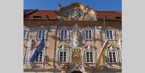Fassade Rathaus St. Veit - Bild 1