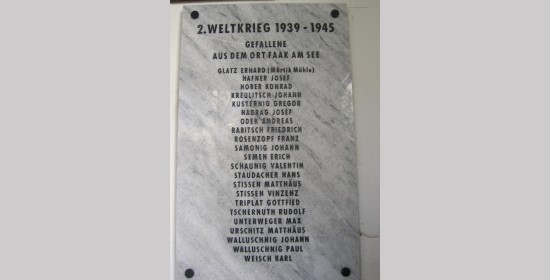 Gedenktafel für die Gefallenen des 2. Weltkrieges, Faak - Bild 1