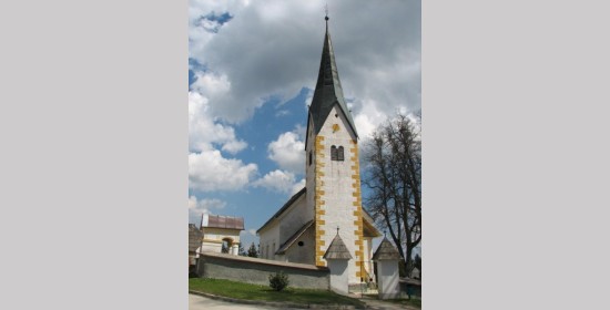 Okrasni šivi na zvoniku cerkve sv. Urha - Slika 1
