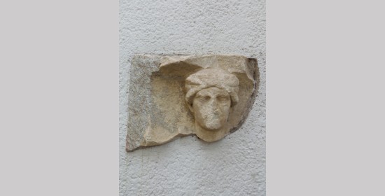 Römerzeitliches Kopffragment - Bild 3