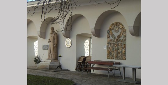 Statue Abt Pfanner - Bild 2