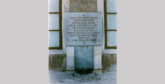 Denkmal für die Opfer bei der Römerquelle/Kotlje - Bild 1