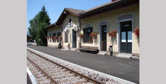 Železniška postaja - Slika 1