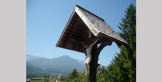 Pokopališki križ v Velinji vasi - Slika 5