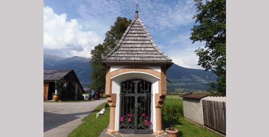 Hausebauer Kapelle - Bild 1