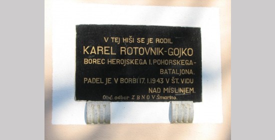 Karel-Rotovnik-Gojko-Gedenkttafel - Bild 1