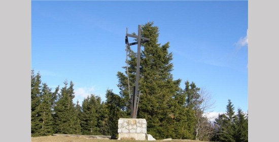 Križ na Črnem vrhu na Pohorju - Slika 1