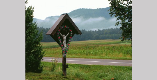 Križ pri pokopališču Radlje - Slika 1