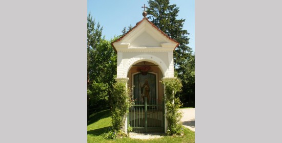 Kapellen bei der Kirche des hl. Nikolaus - Bild 3