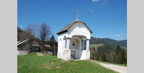 Kapelica pri cerkvi - Slika 1