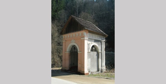 Die Kapelle von Leše - Bild 1