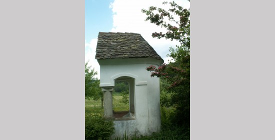 Črnivnik Kapelle - Bild 2