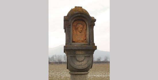 Spomenik Mariji von Burger - Slika 3