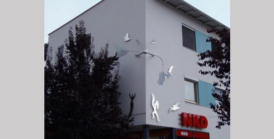 Fassadengestaltung Geschäftshaus Brückl - Bild 1