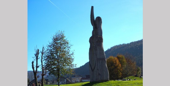 Skulptur "Urmutter Mondholz" - Bild 6