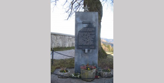 NOB-Denkmal in Remšnik - Bild 1