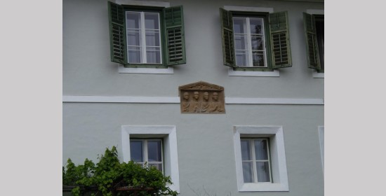 Römerstein Pfarrhof Brückl - Bild 2