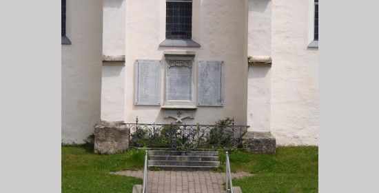 Kriegerdenkmal Pusarnitz - Bild 2