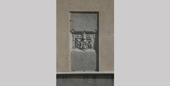 Wappengrabplatte Simon Hamer - Bild 1