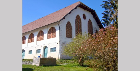 Ziegelgitterfenster Schlossstadel Niederdorf - Bild 2