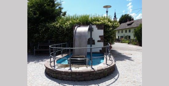 Wehr am Brückenweg - Bild 1