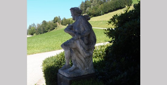 Steinskulptur „Christus in der Rast“ - Bild 6