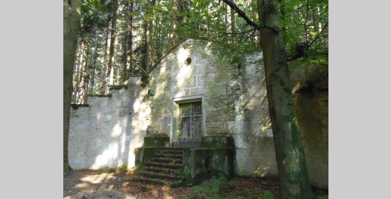 Mausoleum Schloss Kollegg - Bild 1