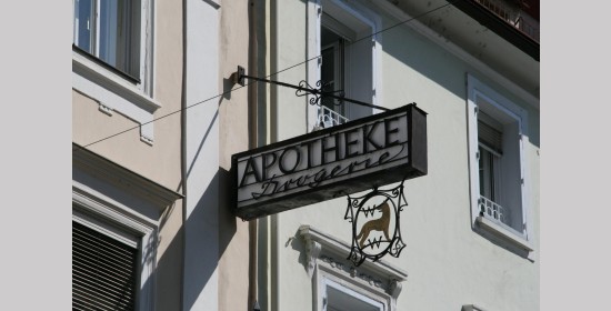 Hauszeichen Apotheke Weißer Wolf - Bild 2