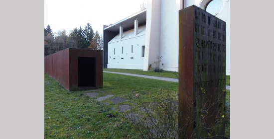 Gedächtnisstätte für Tote im Straßenverkehr - Bild 6
