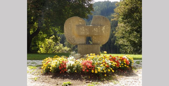 Steinplastik Schlossberg - Bild 1