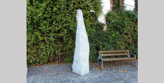 Lithopunkturstein - Bild 1