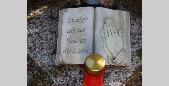 Gedenktafel Patrick Pichler - Bild 2
