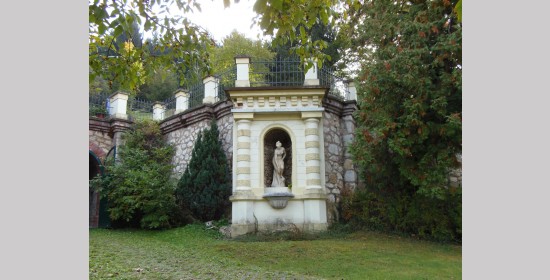 Brunnen Villa Artenfels - Bild 1