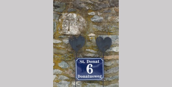 Fragment römerzeitliche Monumentalinschrift - Bild 2