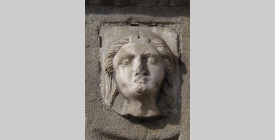 Renaissanceportal und -fenster Plazottahaus - Bild 5