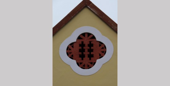Ziegelgitterfenster Schlossvilla - Bild 4