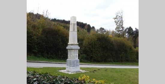 Gefallenengedenkstätte  Nikelsdorf - Bild 2