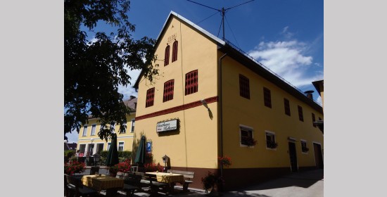 Ziegelgitterfenster Gasthof Kulterer - Bild 2