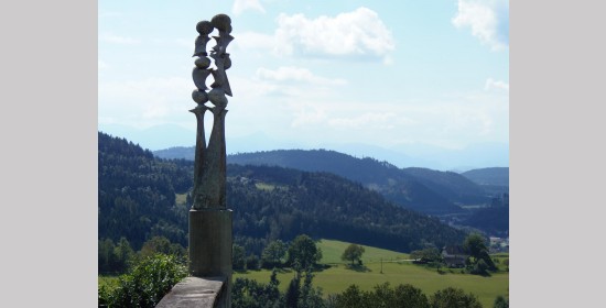 Steinplastik ehemaliger Rastplatz Griffnerberg - Bild 7