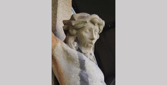 Gefallenengedenkkreuz Pfarrkirche Arnoldstein - Bild 4