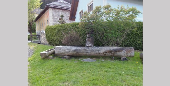 Dorfbrunnen Kamering - Bild 3