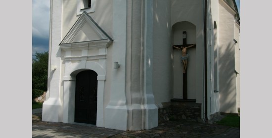 Friedhofskreuz St. Michael alter Friedhof - Bild 1