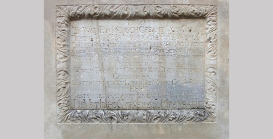 Wappengrabplatte Johann Götz von Löwenroth - Bild 4