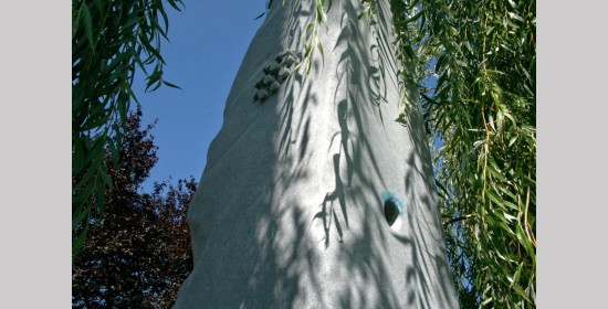 Skulptur "Verschmelzung der Religionen" - Bild 4