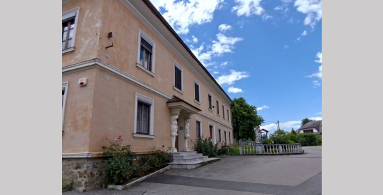 Karyatiden Wohnhaus Feistritz - Bild 3