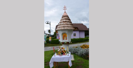 Oberaichwalderkreuz renoviert - Bild 1