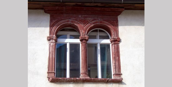 Sandsteinportal Bahnhofstraße 47 - Bild 3